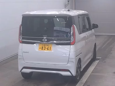 NISSAN ROOX