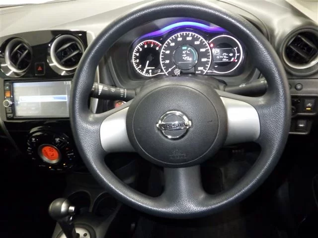 Nissan Note  с аукциона в Японии