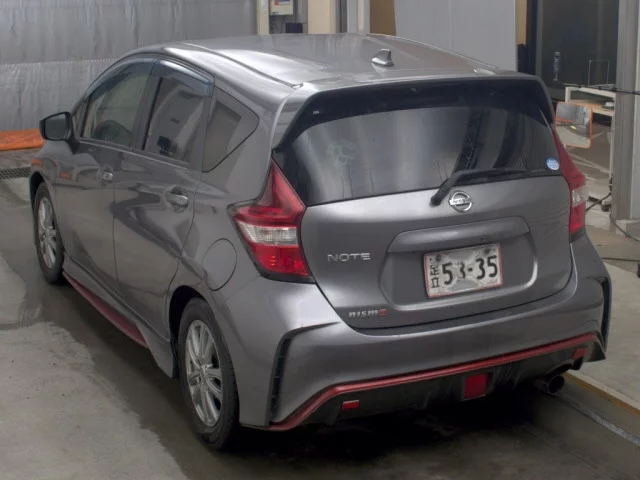 Nissan Note  с аукциона в Японии