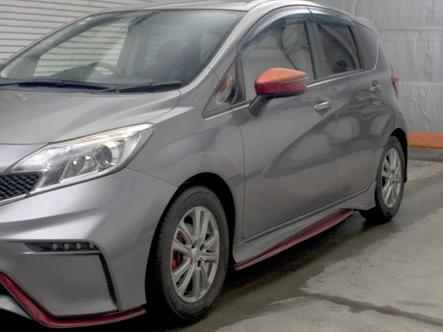 Nissan Note  с аукциона в Японии