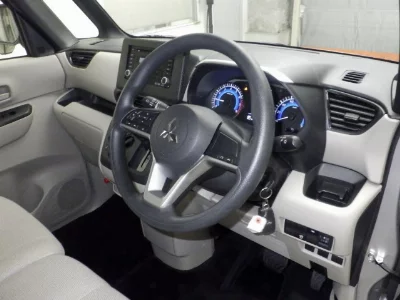 Mitsubishi eK X Space