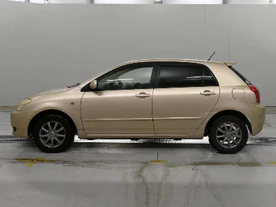 Toyota Corolla Runx