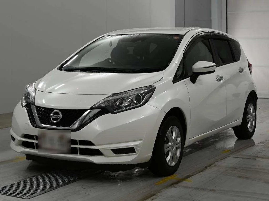 Nissan Note  с аукциона в Японии