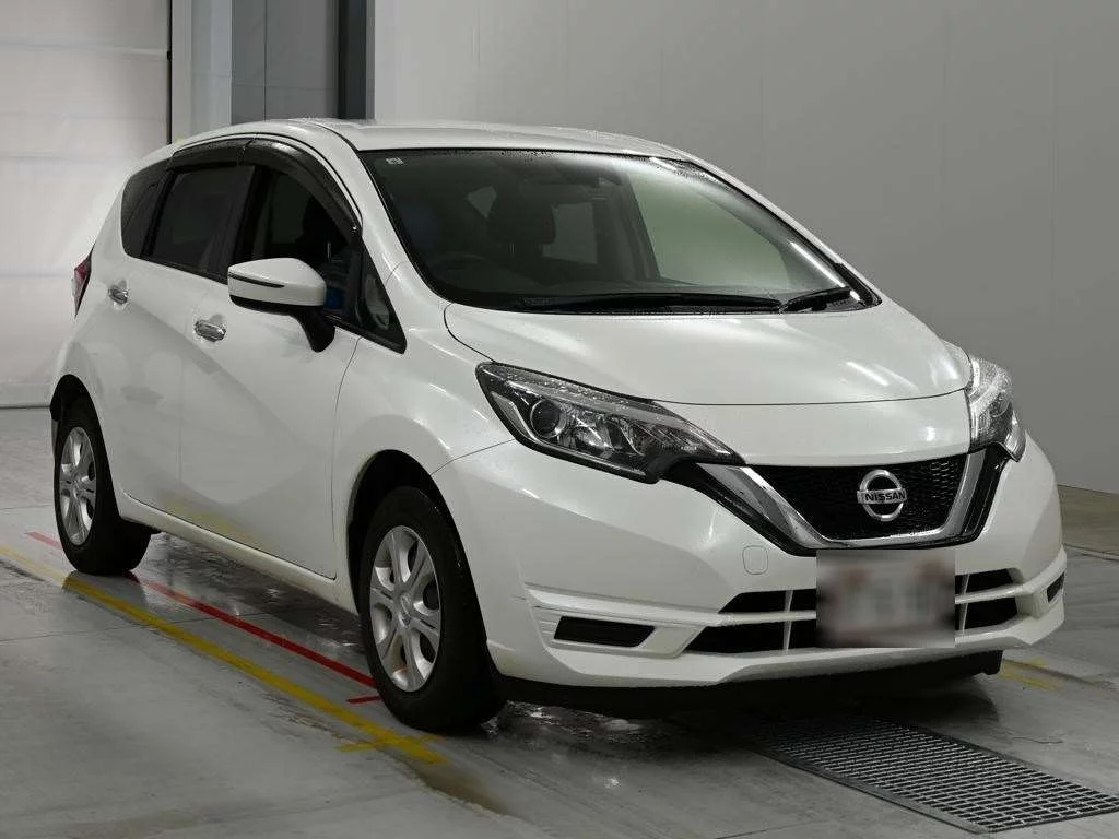 Nissan Note  с аукциона в Японии