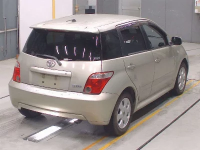 Toyota Ist