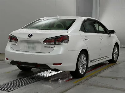 Lexus HS250h