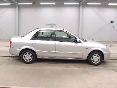Mazda FAMILIA