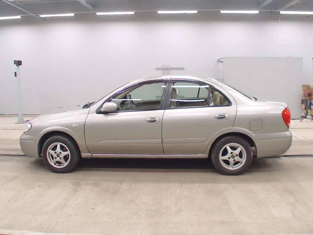 Nissan BLUEBIRD SYLPHY  с аукциона в Японии