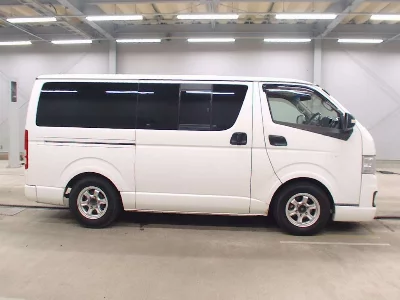 Toyota RegiusAce