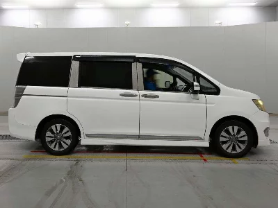 Honda STEPWGN SPADA
