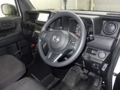 HONDA N-VAN