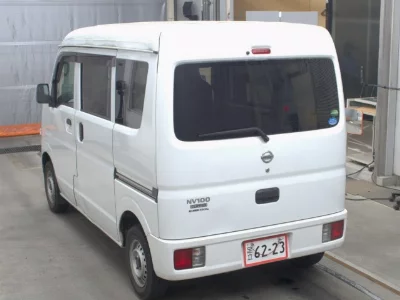 NISSAN NV100 CLIPPER