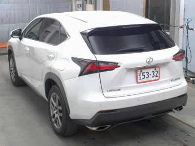 Lexus NX300