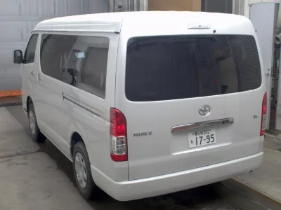 Toyota HIACE WAGON