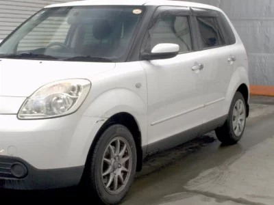 Mazda Verisa