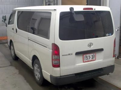 Toyota RegiusAce
