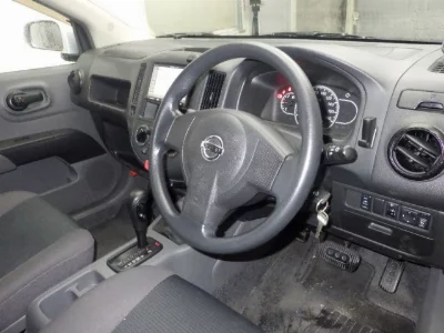 Nissan AD VAN