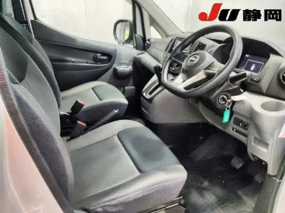 Nissan NV200 VANETTE VAN