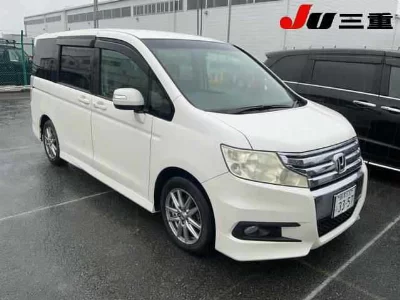 Honda STEPWGN SPADA