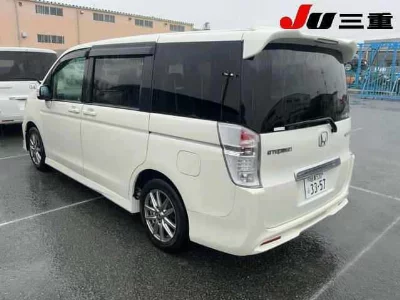 Honda STEPWGN SPADA