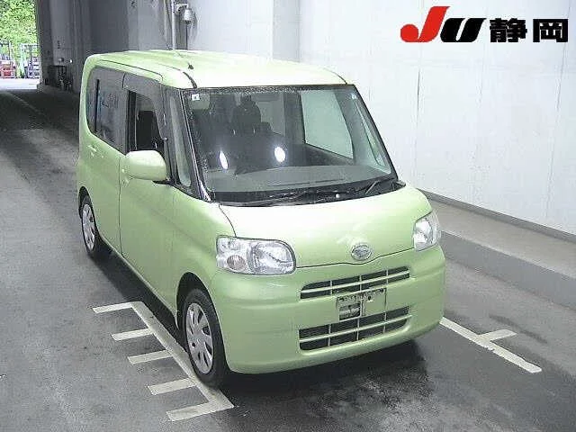Daihatsu Tanto  с аукциона в Японии