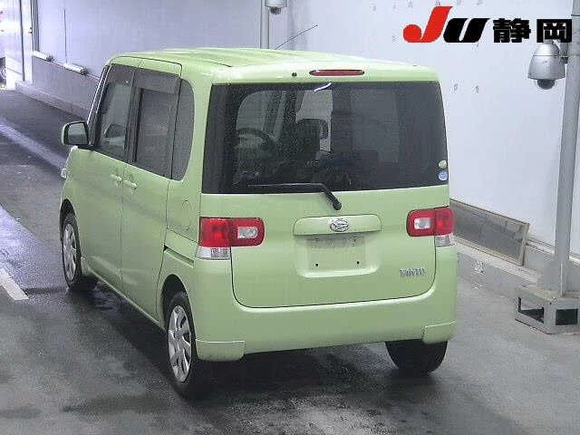 Daihatsu Tanto  с аукциона в Японии