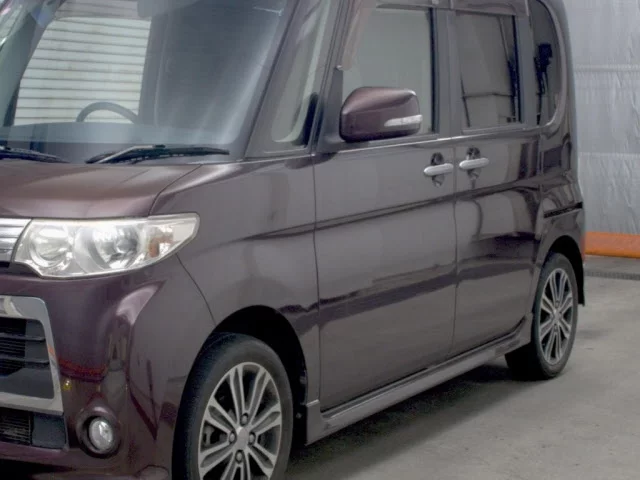 Daihatsu Tanto  с аукциона в Японии