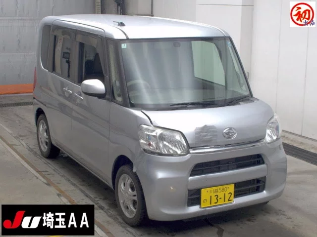 Daihatsu Tanto  с аукциона в Японии