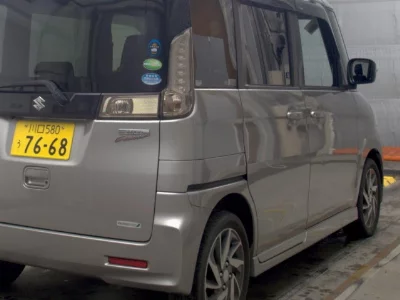 Suzuki Spacia
