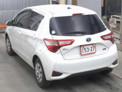 TOYOTA VITZ