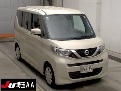 NISSAN ROOX