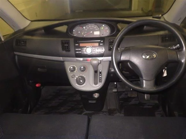 Daihatsu Move  с аукциона в Японии