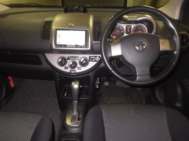 Nissan Note  с аукциона в Японии