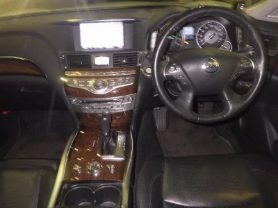 Nissan FUGA HYBRID