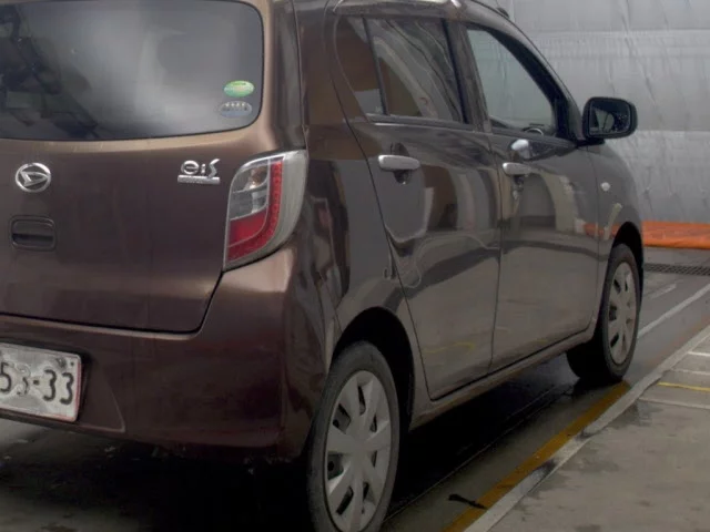 Daihatsu Mira e:S  с аукциона в Японии