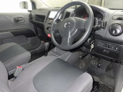 Nissan AD VAN