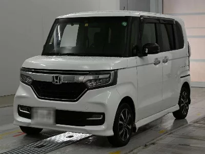 Honda N BOX CUSTOM