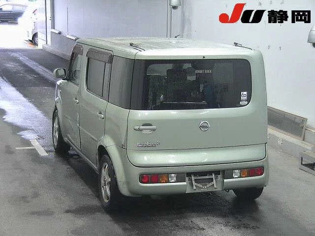 Nissan Cube Cubic  с аукциона в Японии