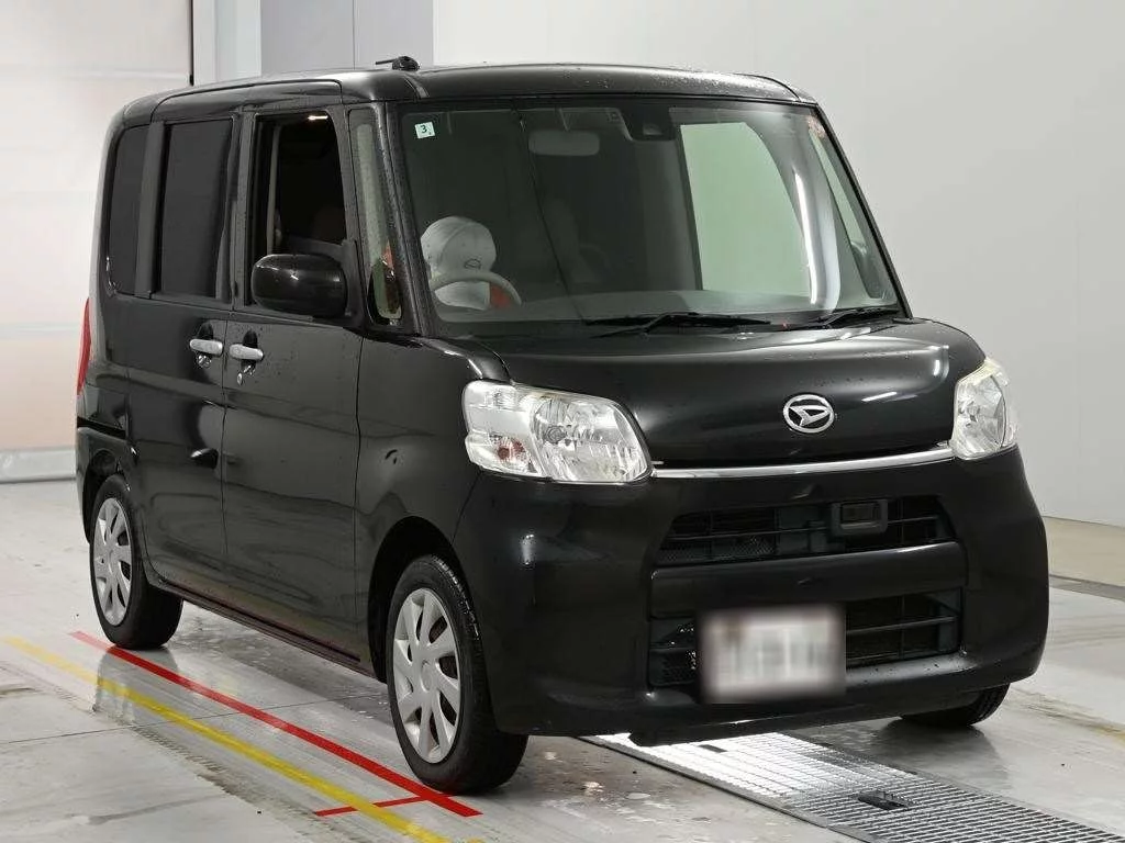 Daihatsu Tanto  с аукциона в Японии