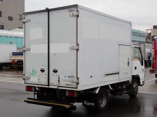 Isuzu Elf  с аукциона в Японии