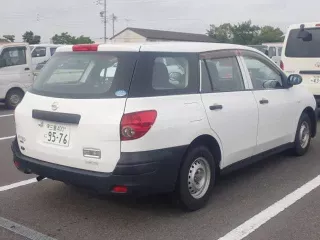 Nissan AD