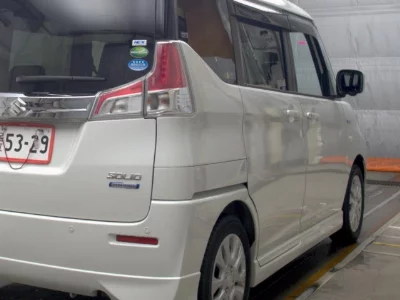 Suzuki Solio
