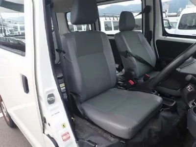 TOYOTA TOWN ACE VAN
