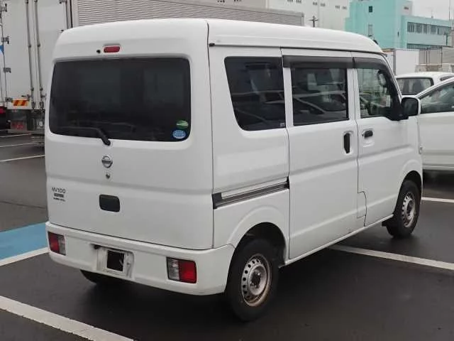 Nissan NV100 Clipper  с аукциона в Японии