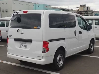 Nissan NV200 VANETTE VAN