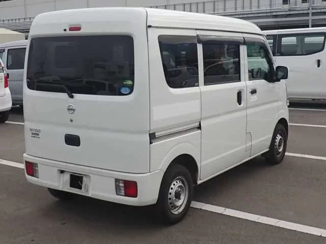 Nissan NV100 Clipper  с аукциона в Японии