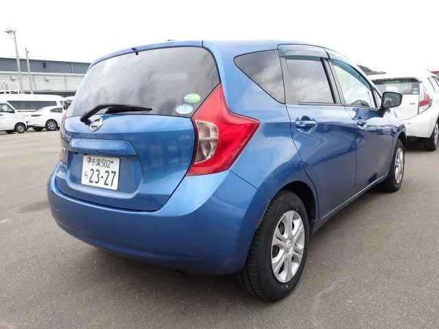 Nissan Note  с аукциона в Японии