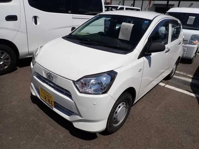 Daihatsu Mira e:S  с аукциона в Японии