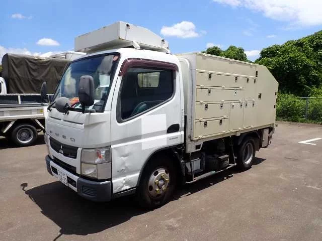 Mitsubishi Fuso Canter  с аукциона в Японии