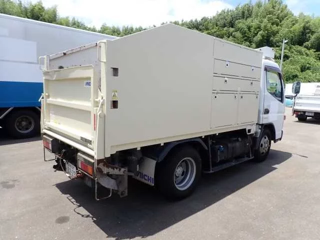 Mitsubishi Fuso Canter  с аукциона в Японии